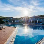 Village & By Zante Plaza (adults Only) מלון 4*