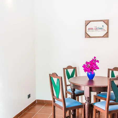 מלון Village & By Zante Plaza (adults Only) קרי