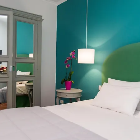 מלון Village & By Zante Plaza (adults Only)