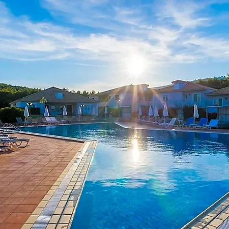 Village & By Zante Plaza (adults Only) Keri