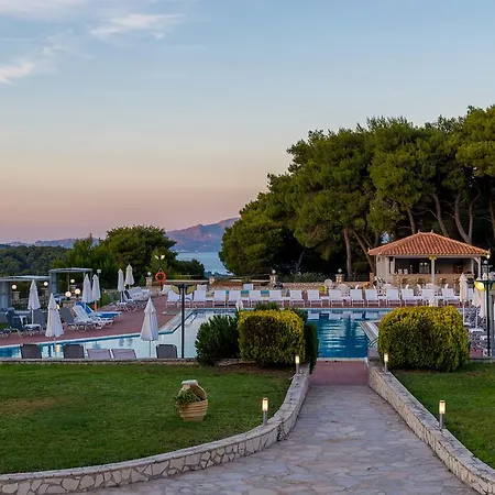 מלון Village & By Zante Plaza (adults Only)