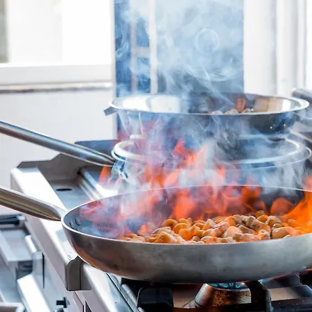 מלון Village & By Zante Plaza (adults Only) 4*