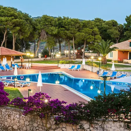 Village & By Zante Plaza (adults Only) מלון קרי