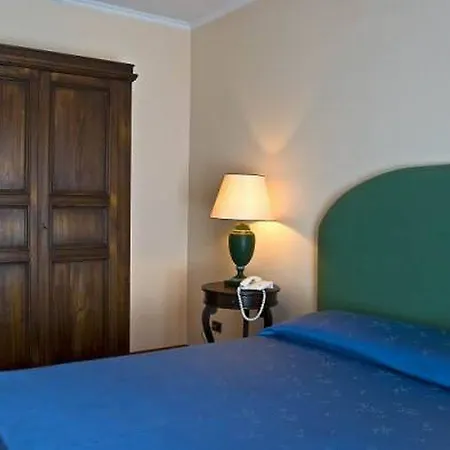 מלון Village & By Zante Plaza (adults Only) 4*