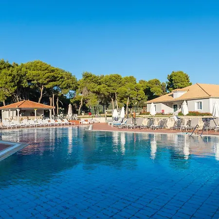 מלון Village & By Zante Plaza (adults Only) 4*